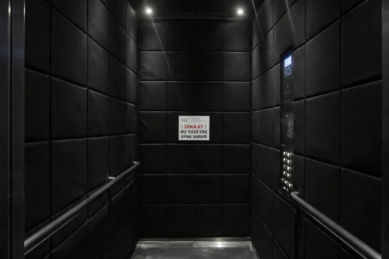 Asansör İçi Koruma Perdesi